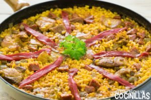 Arroz con costillas y chorizo