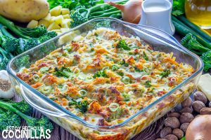Pechugas de pollo con patatas y bechamel